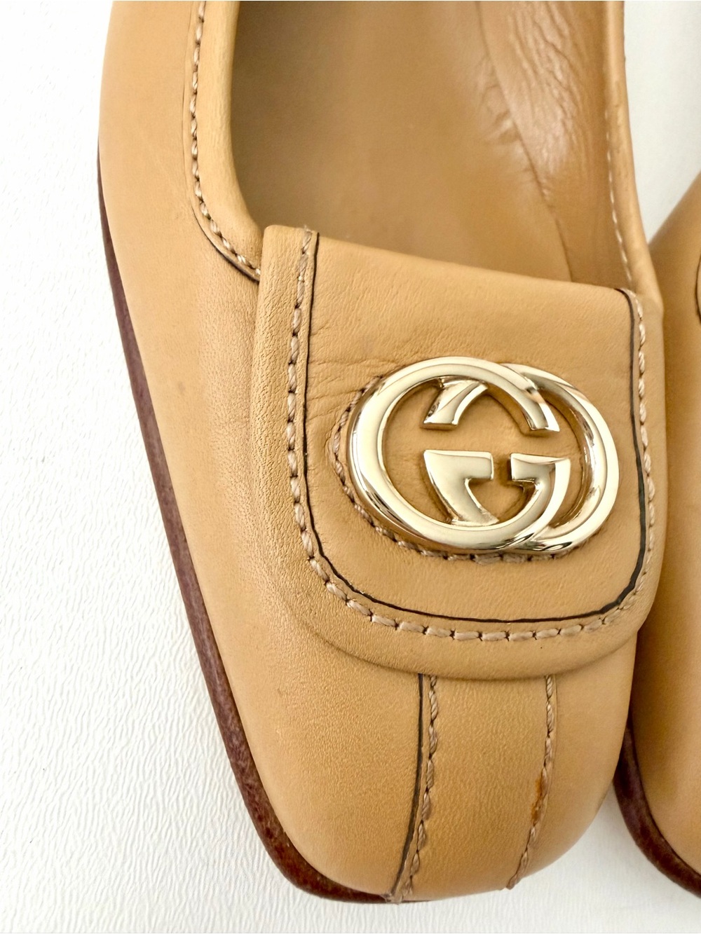 GUCCI | Tan Leather Interlocking GG Square Toe Block Heel Pumps EU 39C - Picture 4 of 12